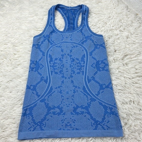 🔥$SALE$🔥 Lululemon Swiftly Tech Tank - Picture 1 of 4